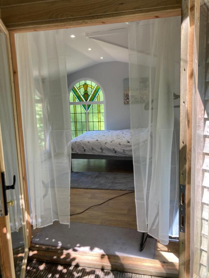 Honey Bee Cabin Llandysul ภายนอก รูปภาพ