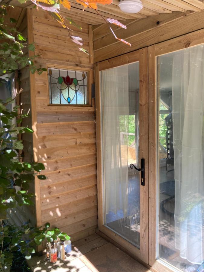 Honey Bee Cabin Llandysul ภายนอก รูปภาพ